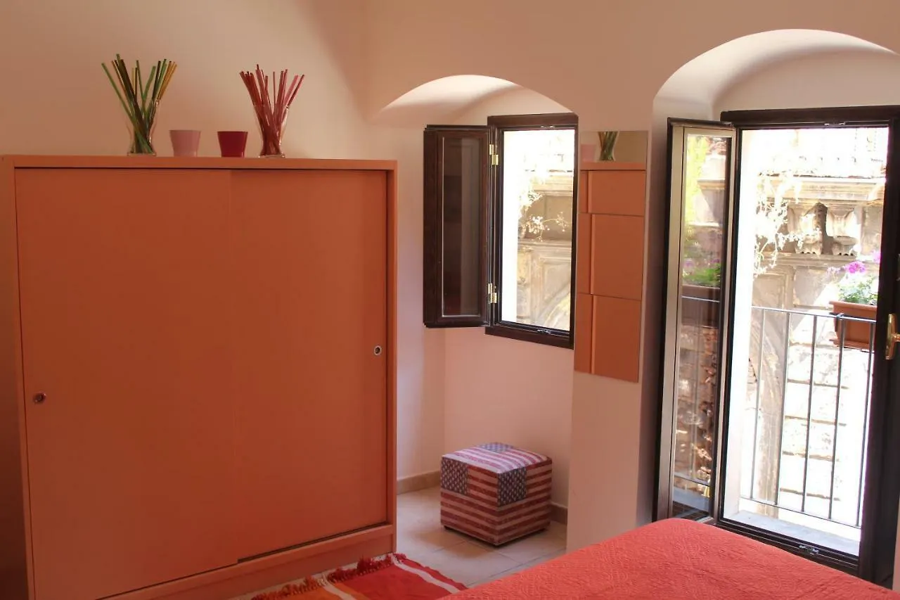 A Casa Di Ettore Catania Italien